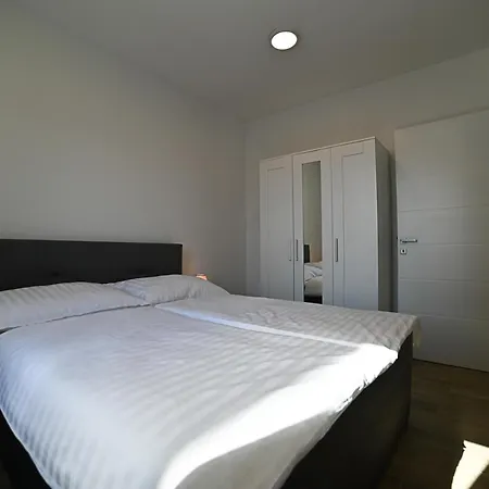 Apartment Perlitto Cres Exterior photo